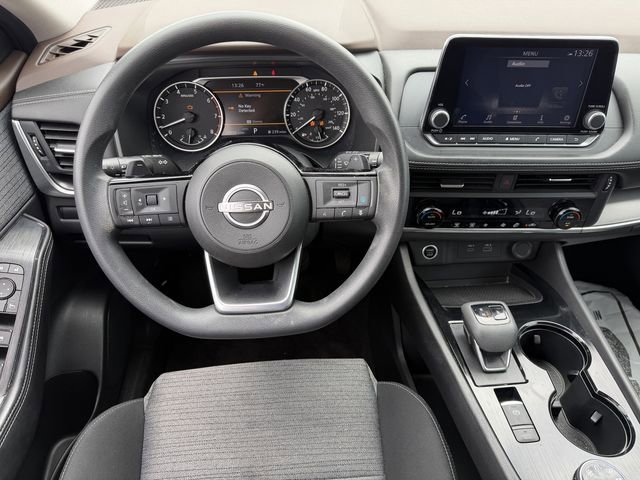 Used 2023 Nissan Rogue SV image 12