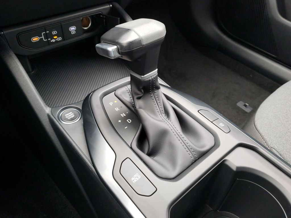 New 2025 Kia K4 LXS image 22