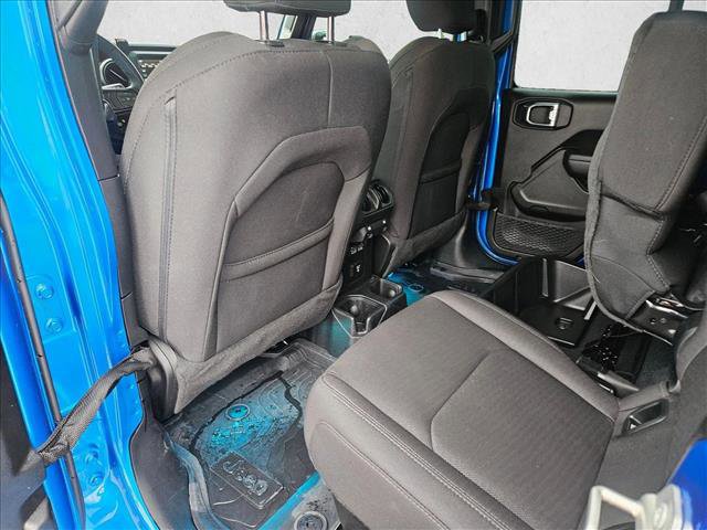 Used 2023 Jeep Gladiator Sport AWD/4WD image 13