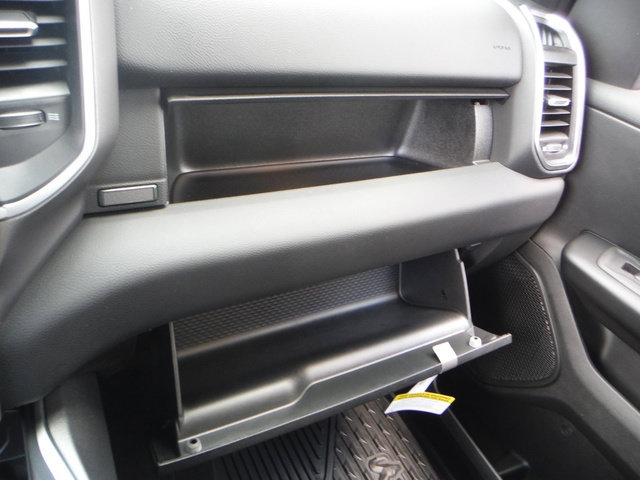 New 2026 RAM 1500 Big Horn AWD/4WD image 39