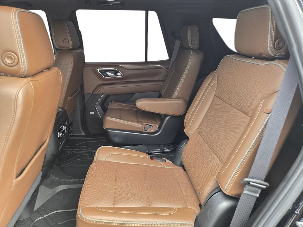 Used 2023 Chevrolet Tahoe High Country RWD image 19