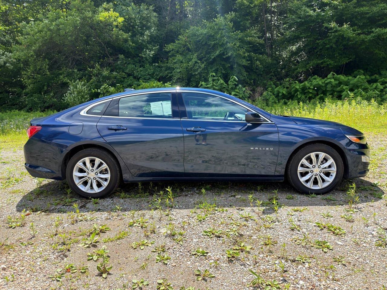 Used 2022 Chevrolet Malibu LT FWD image 8