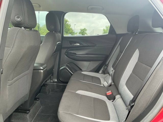 Used 2024 Chevrolet TrailBlazer LT w/ Driver Confidence Package FWD image 31