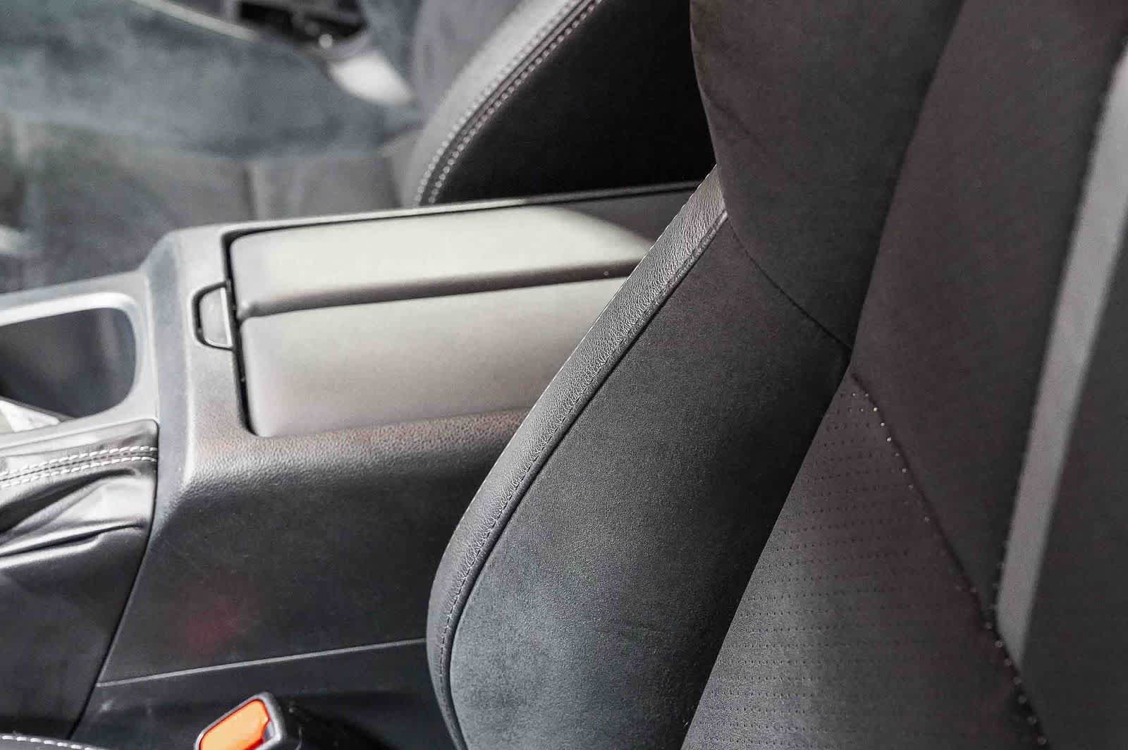 Certified 2025 Toyota GR86 Premium w/ ALL Weather Mat Package (TMS) RWD image 19