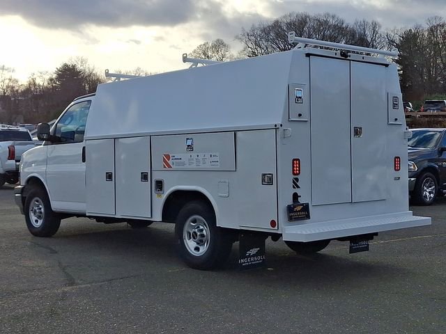 New 2025 GMC Savana 3500 w/ Power Convenience Package image 3