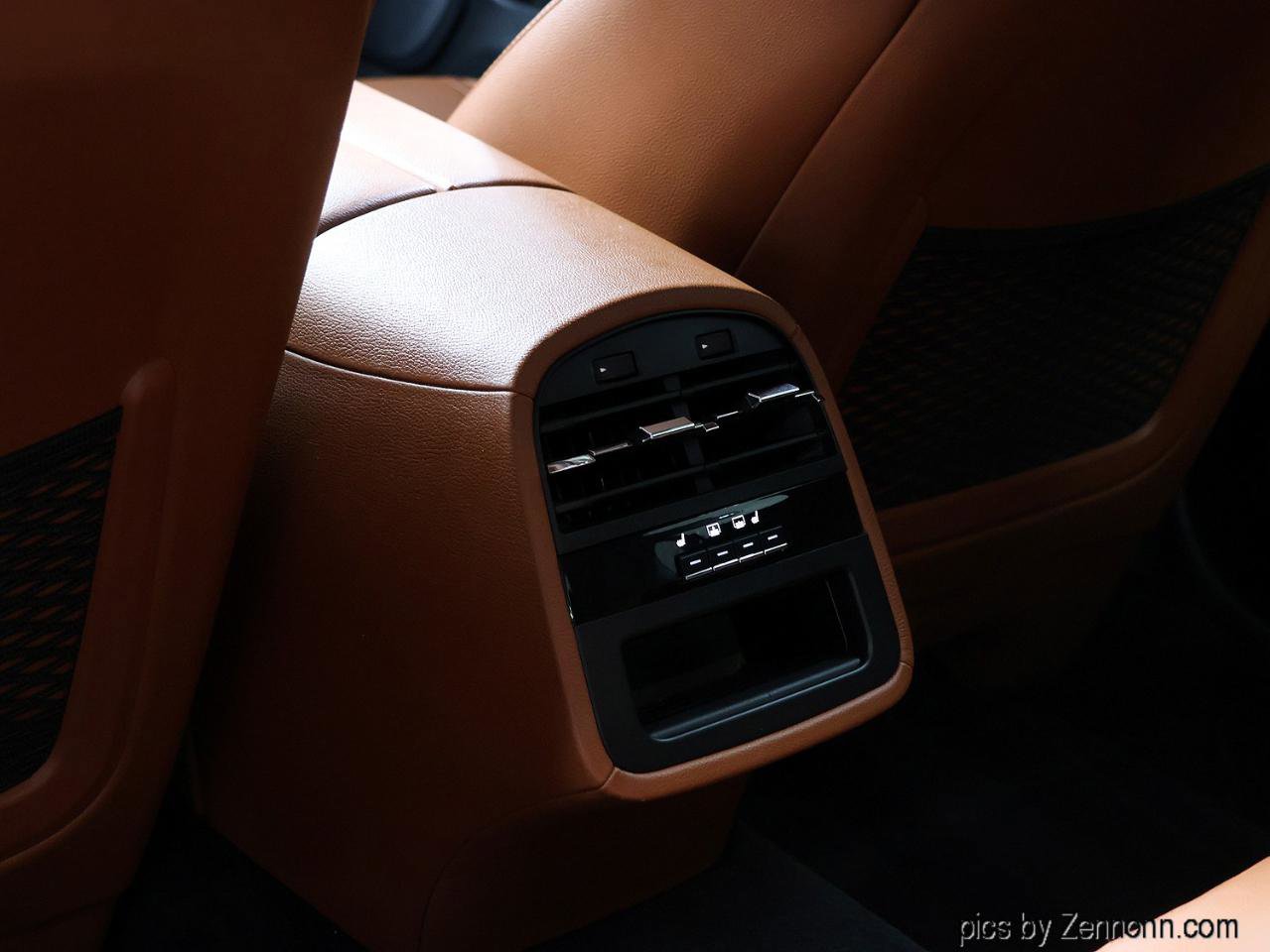 Used 2017 Maserati Quattroporte S GranSport Q4 image 16