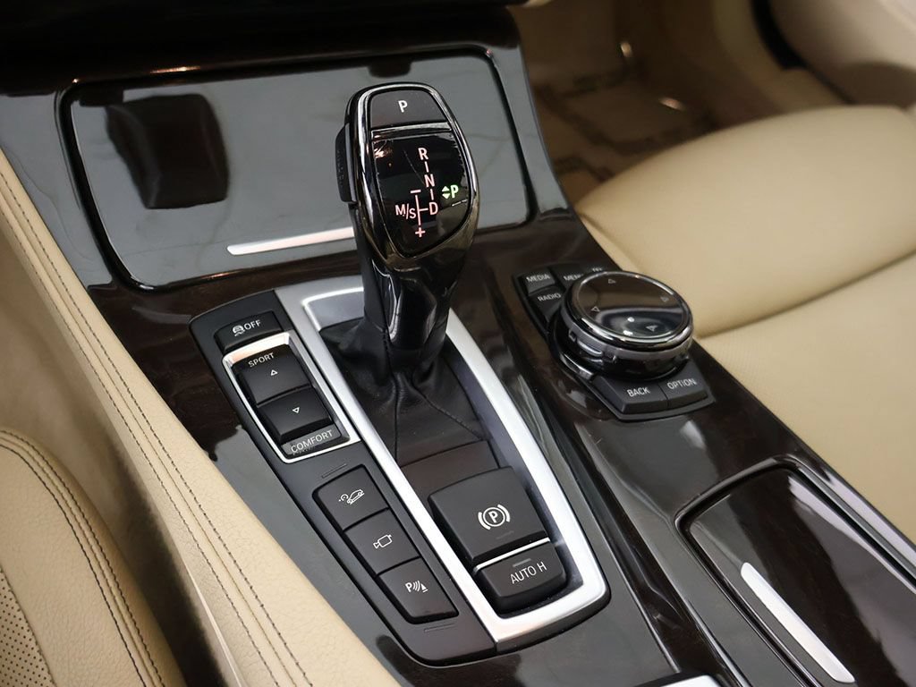 Used 2015 BMW 550i xDrive Sedan AWD/4WD image 51