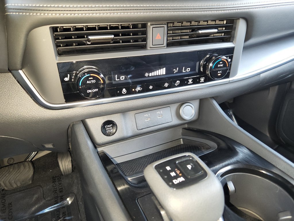 Used 2026 Nissan Rogue SV w/ Cold Weather Package AWD/4WD image 21