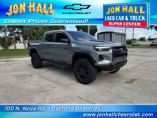 Used 2025 Chevrolet Colorado ZR2 w/ Midnight Edition AWD/4WD image 1
