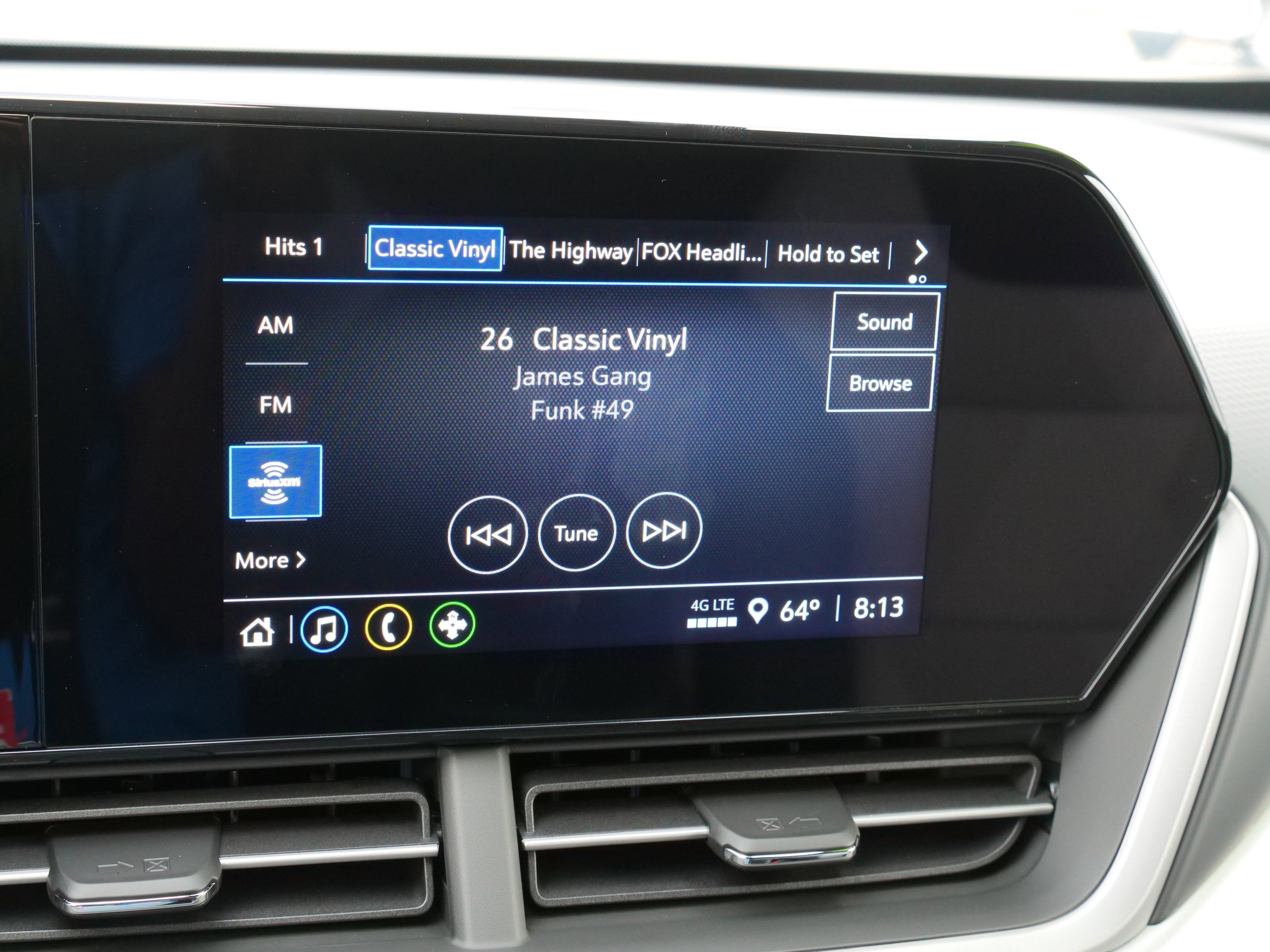 New 2026 Chevrolet Trax RS w/ Driver Confidence Package image 26