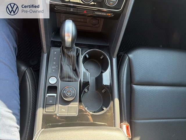 Certified 2022 Volkswagen Atlas Cross Sport SE w/ Panoramic Sunroof Package image 17