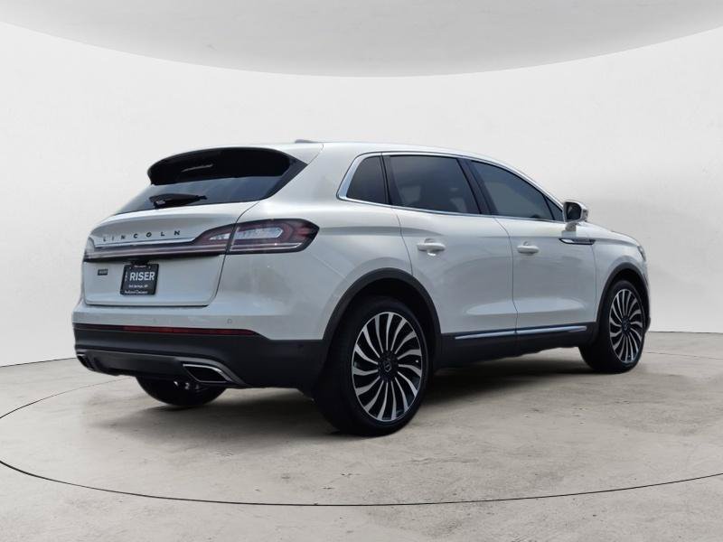 Used 2023 Lincoln Nautilus Black Label AWD/4WD image 3