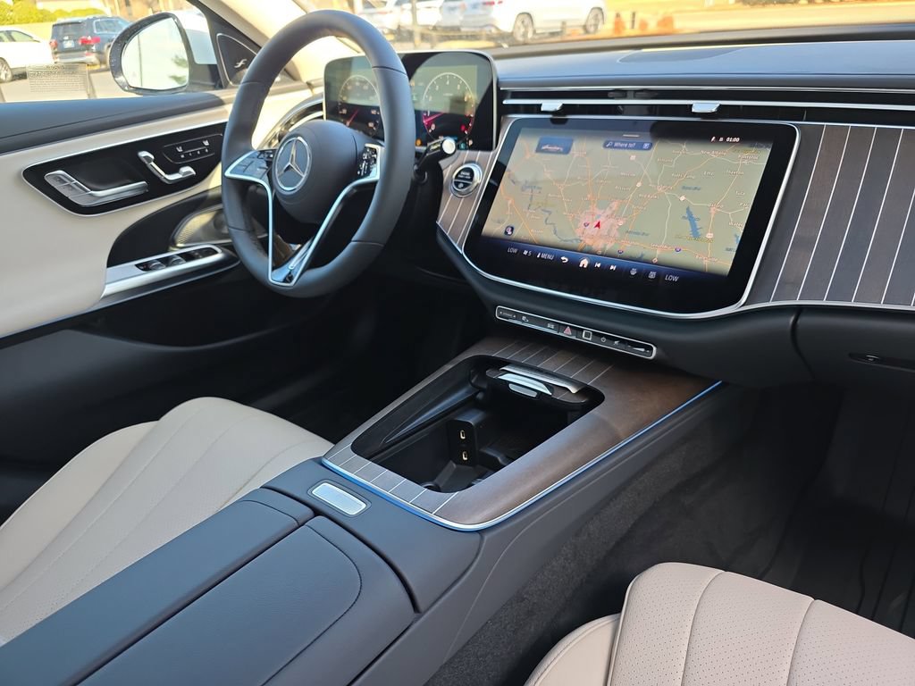 New 2026 Mercedes-Benz E 350 4MATIC Sedan image 19