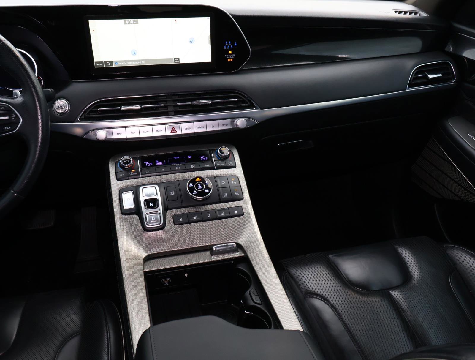 Used 2022 Hyundai Palisade Calligraphy image 11