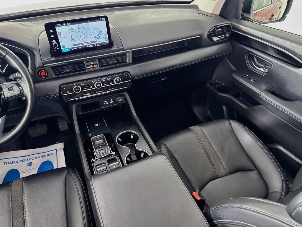 Used 2023 Honda Pilot Touring image 32