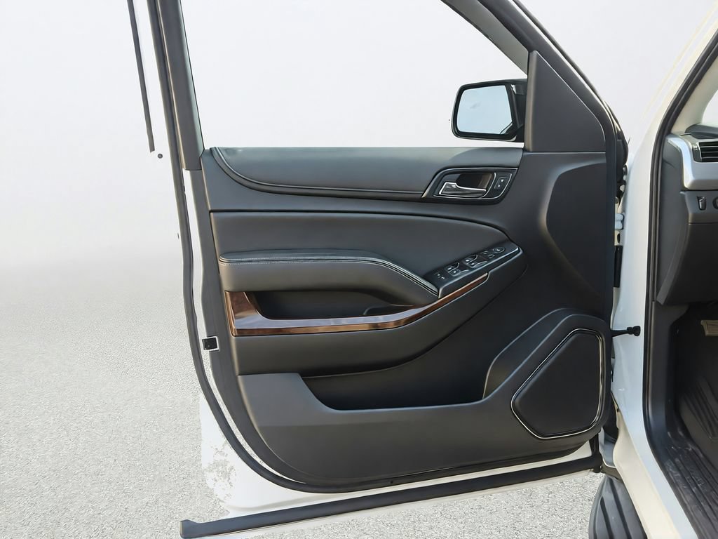 Used 2020 Chevrolet Tahoe LS RWD image 17