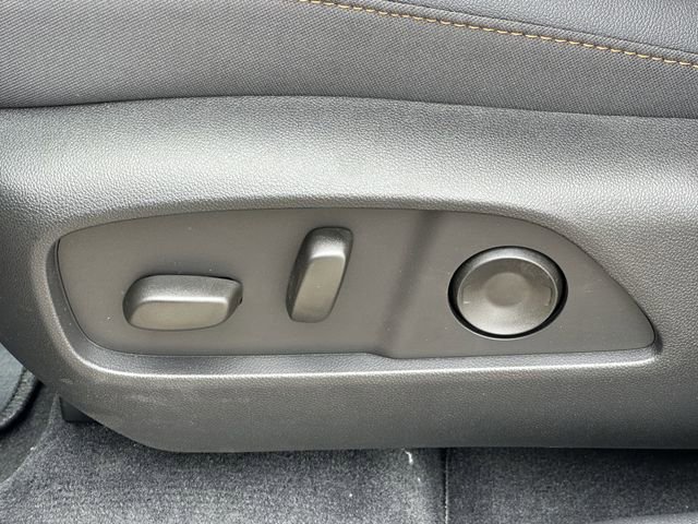 New 2026 Chevrolet Equinox ACTIV w/ Convenience Package III image 25