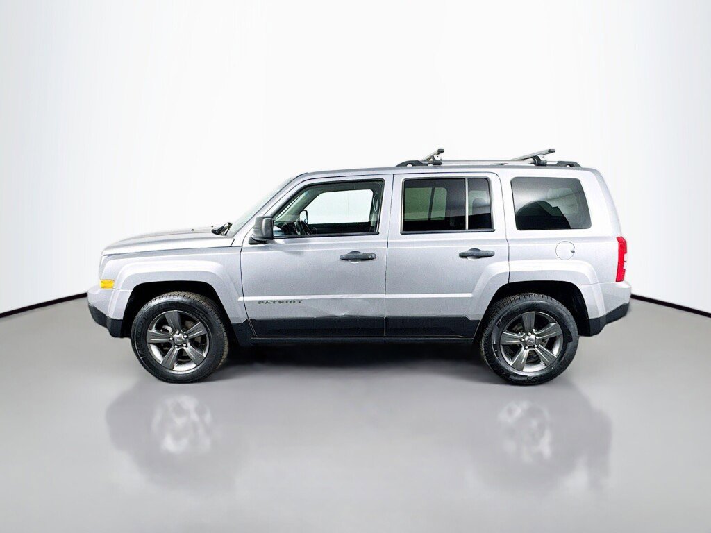 Used 2017 Jeep Patriot Sport image 2