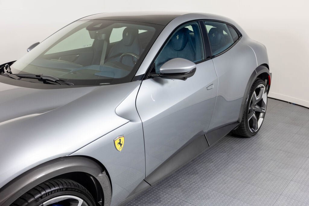 Certified 2025 Ferrari Purosangue AWD/4WD image 17