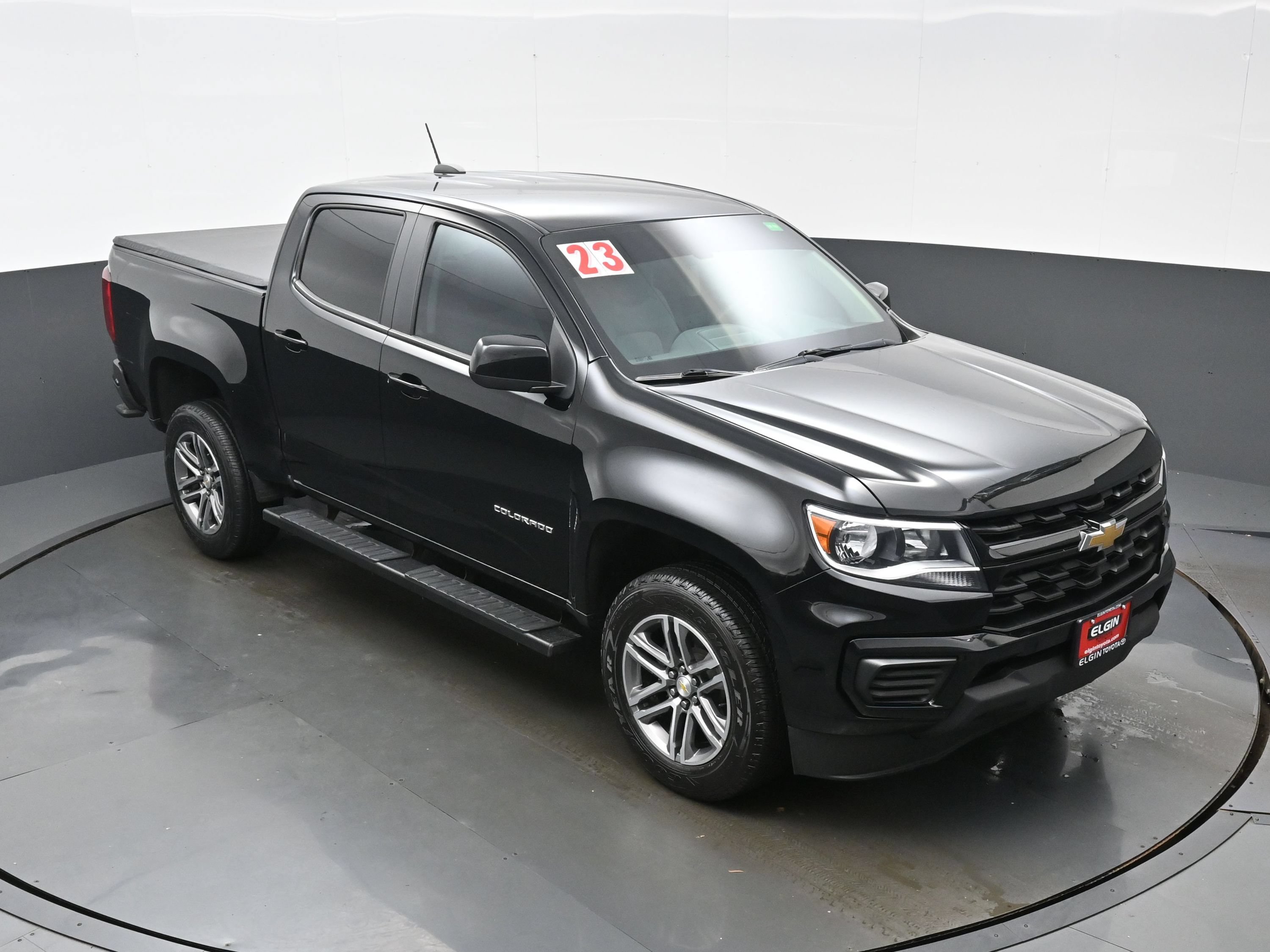 Used 2022 Chevrolet Colorado W/T w/ Custom Special Edition RWD image 32