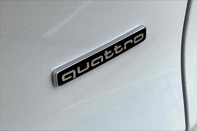 Used 2025 Audi Q5 Premium Plus w/ Premium Plus AWD/4WD image 10