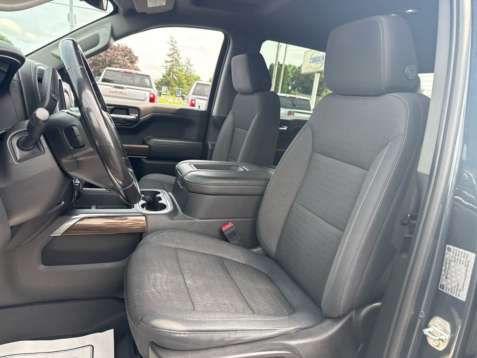 Certified 2019 Chevrolet Silverado 1500 RST AWD/4WD image 9