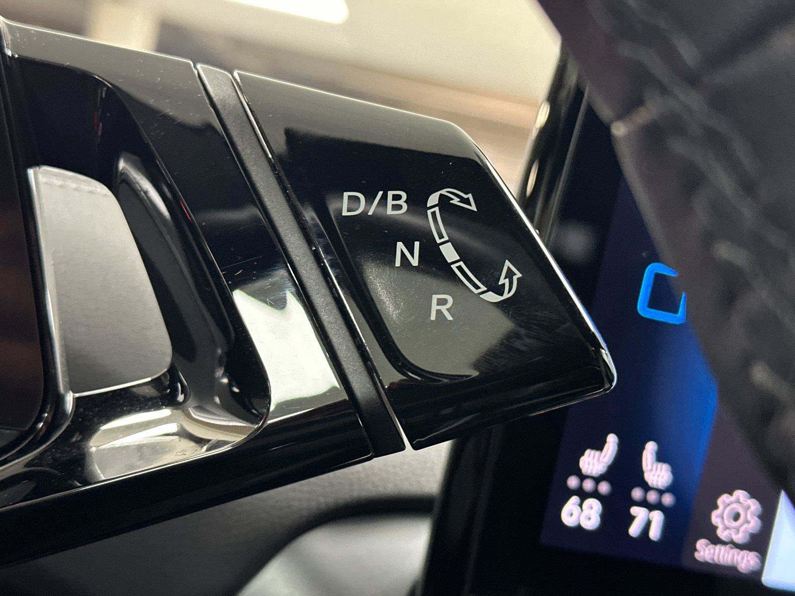 Used 2023 Volkswagen ID.4 Pro RWD image 20