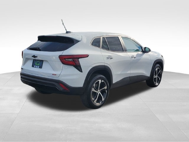 Certified 2024 Chevrolet Trax RS w/ Driver Confidence Package FWD image 5