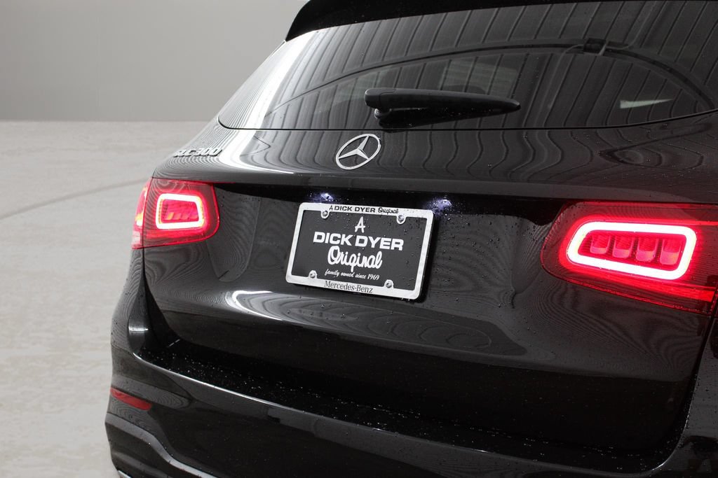 Used 2021 Mercedes-Benz GLC 300 image 32