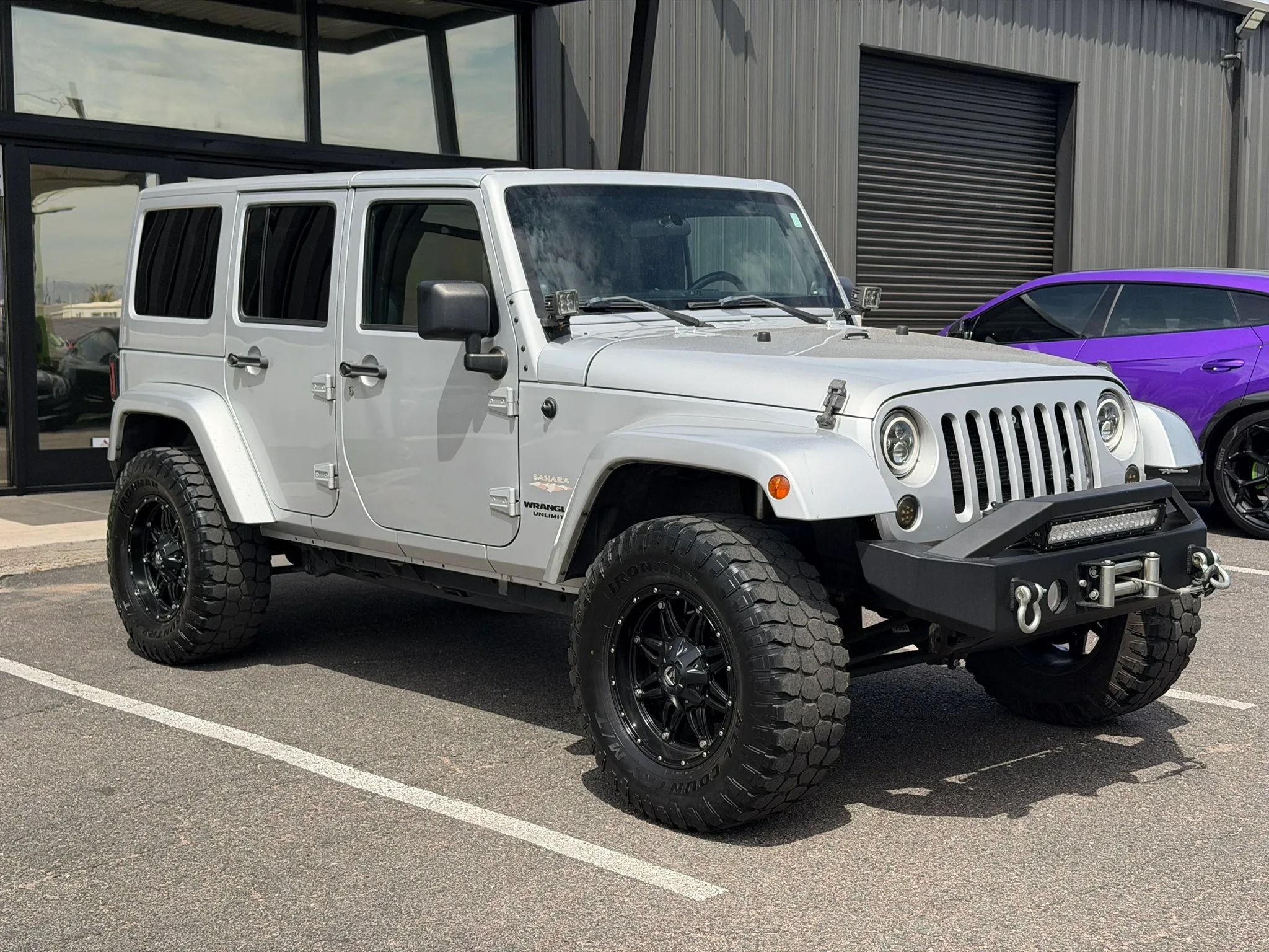 Used 2012 Jeep Wrangler Unlimited Sahara w/ Connectivity Group AWD/4WD image 13