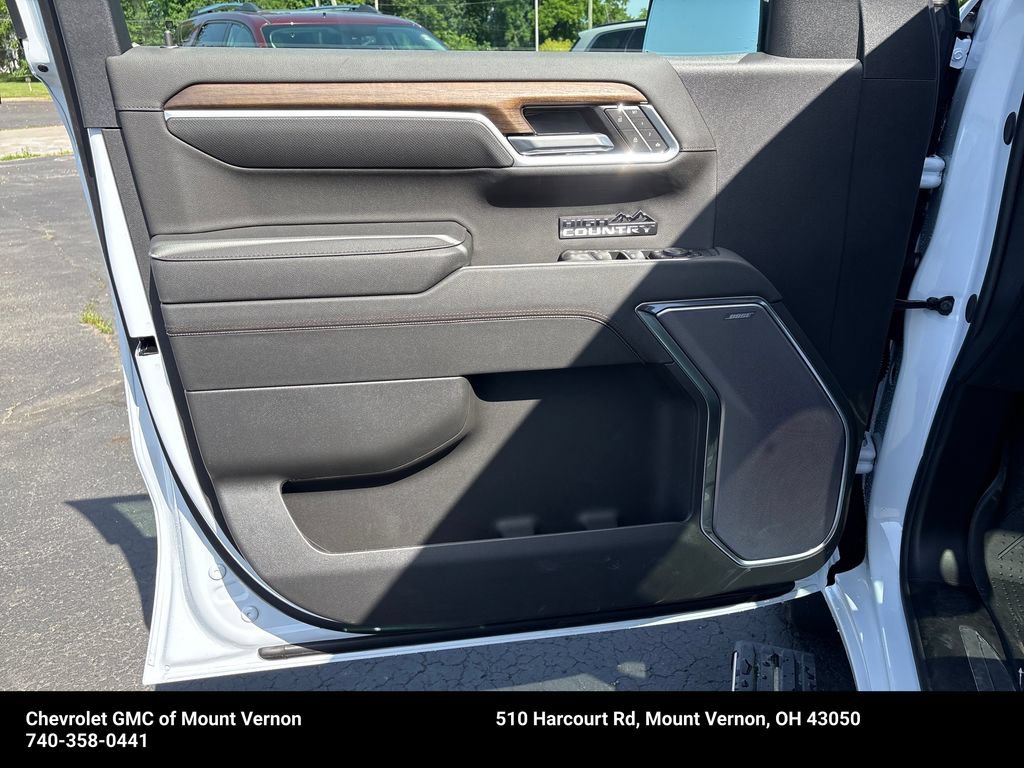 New 2026 Chevrolet Silverado 1500 High Country AWD/4WD image 14