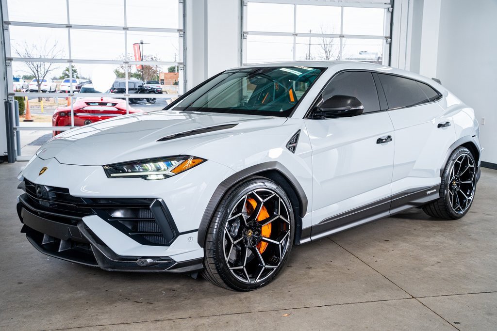 Used 2024 Lamborghini Urus Performante image 11
