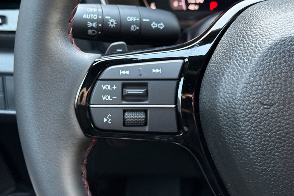 New 2026 Honda Pilot Black Edition image 29