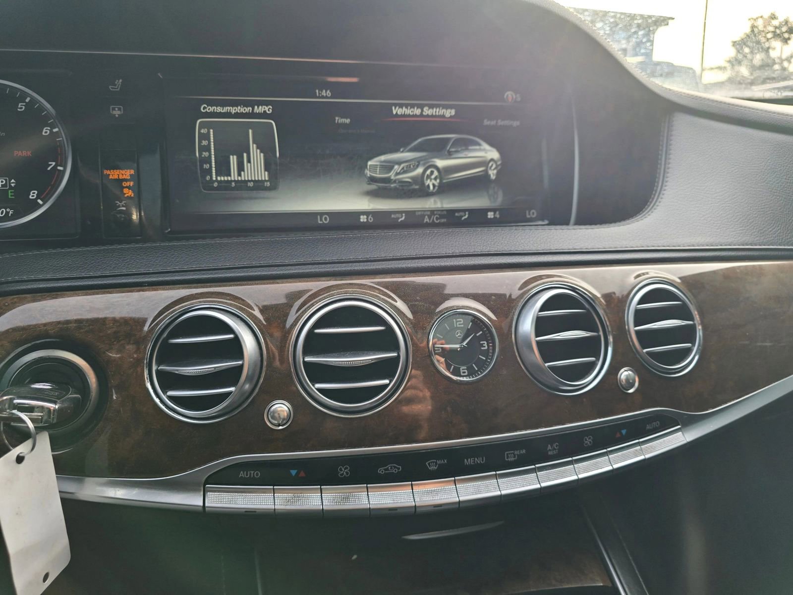 Used 2015 Mercedes-Benz S 550 4MATIC Sedan image 27
