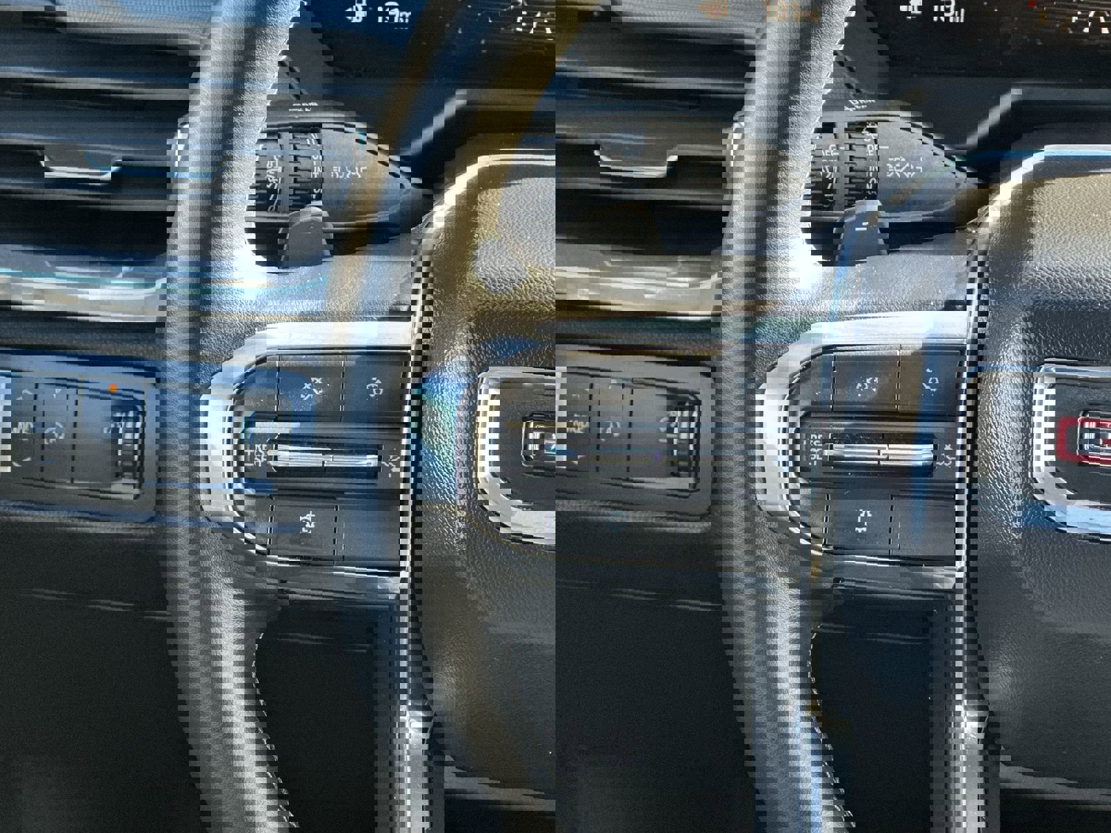 Certified 2025 GMC Acadia Elevation image 20