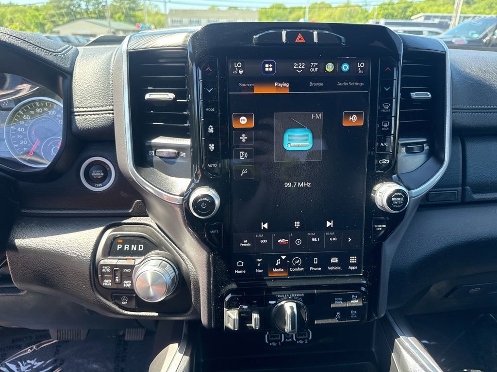 Used 2023 RAM 1500 Laramie AWD/4WD image 12