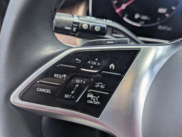 Used 2023 Mercedes-Benz GLC 300 4MATIC image 10