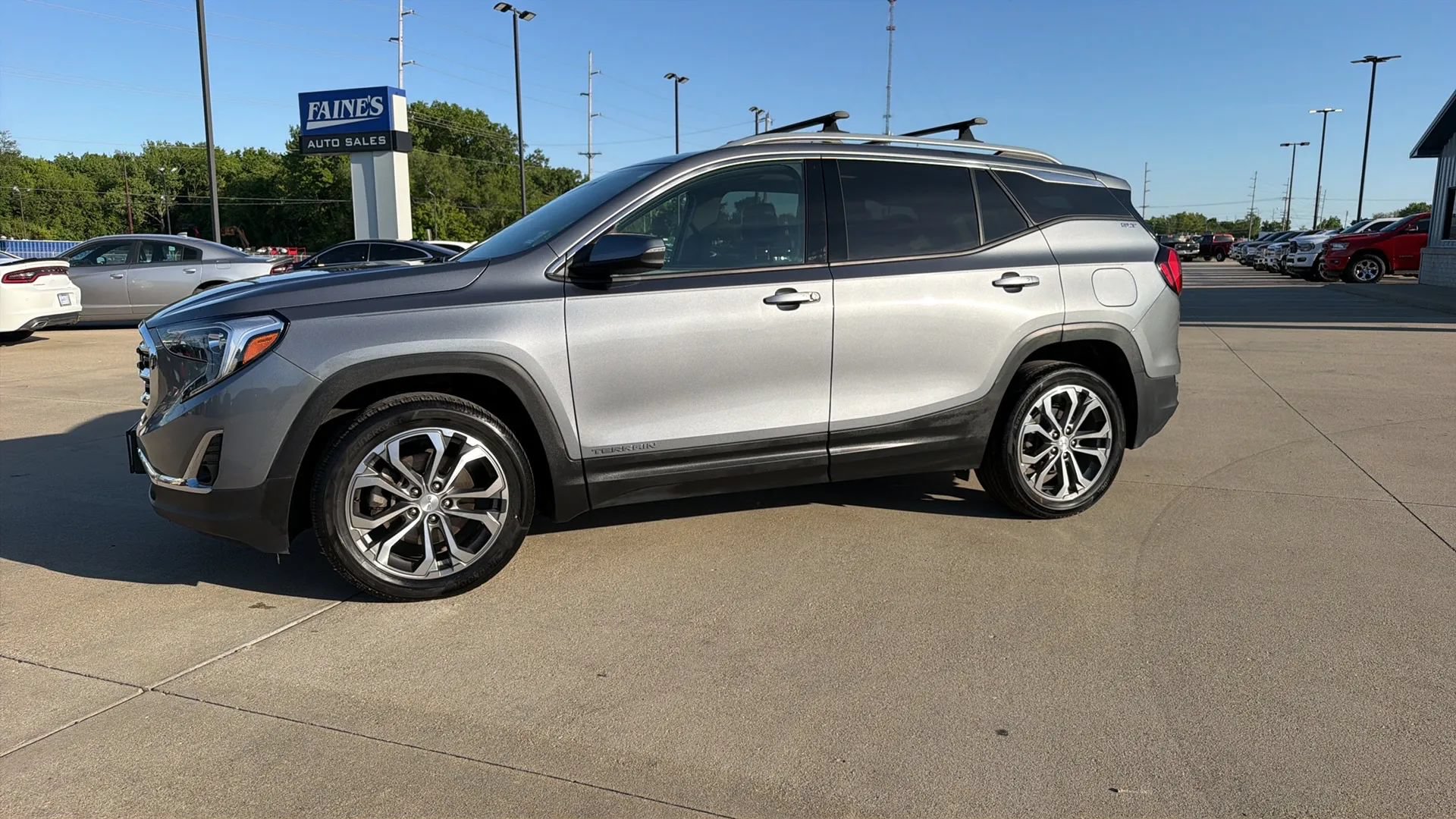 Used 2018 GMC Terrain SLT w/ Preferred Package AWD/4WD image 6