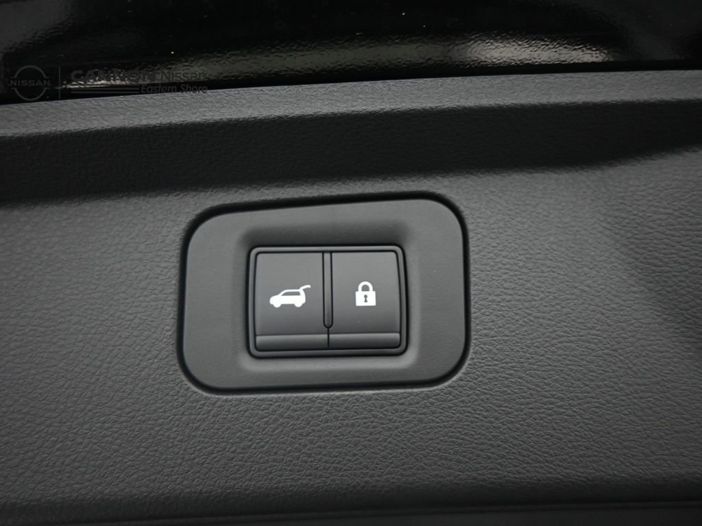 New 2026 Nissan Armada Platinum image 13