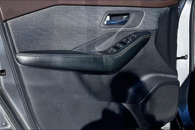 Certified 2023 Nissan Rogue SV image 21