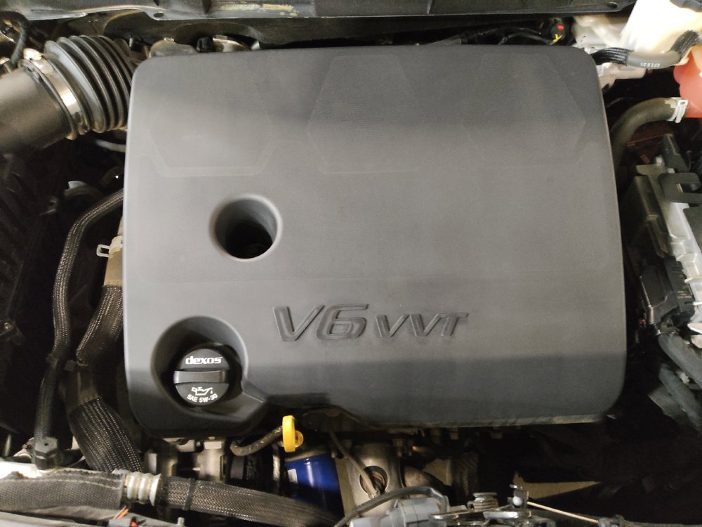 Used 2020 Chevrolet Traverse LT image 30