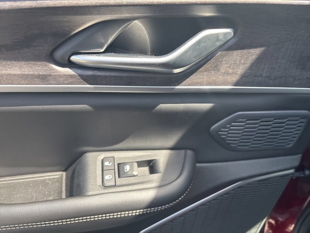 Used 2023 Jeep Grand Cherokee 4WD 4xe image 21