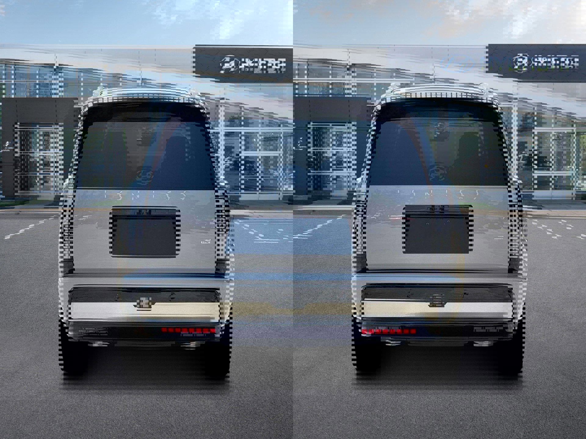 New 2026 Hyundai Ioniq 9 Calligraphy image 6