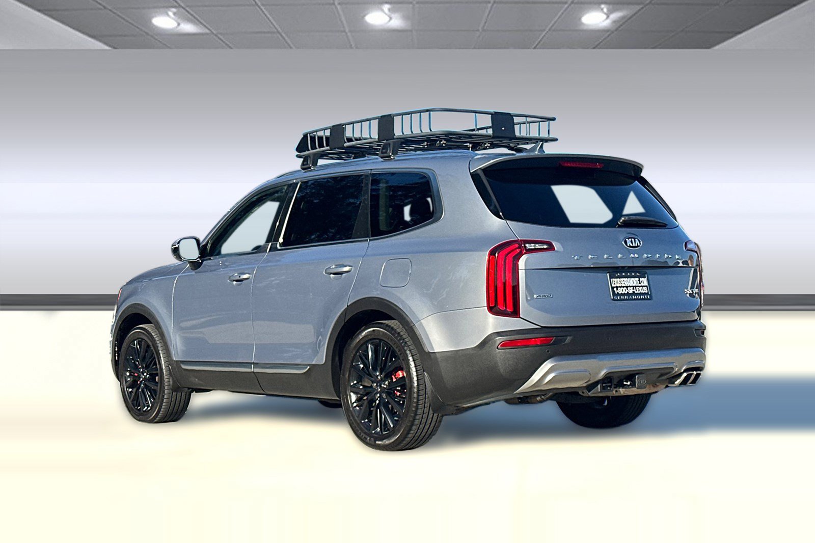 Used 2020 Kia Telluride SX w/ SX Prestige Package AWD/4WD image 3