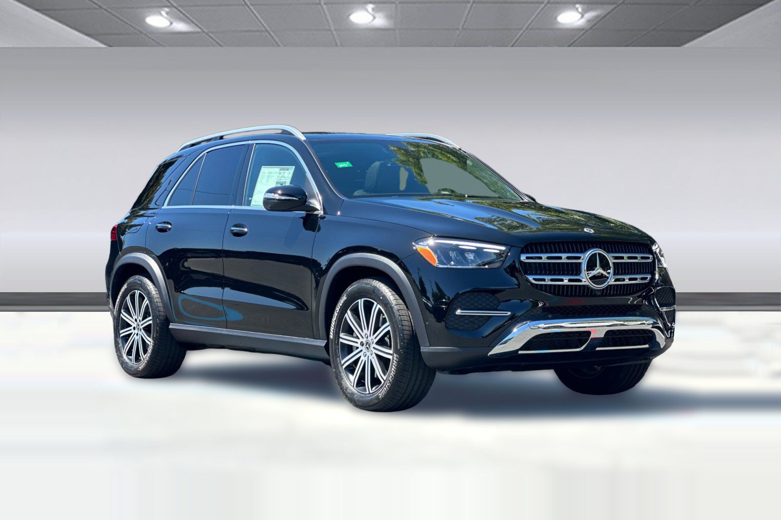 New 2026 Mercedes-Benz GLE 450e 4MATIC image 6