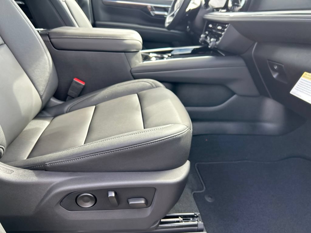 New 2026 Chevrolet Tahoe LT w/ Comfort Package AWD/4WD image 19