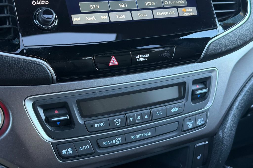 Used 2023 Honda Passport EX-L image 19