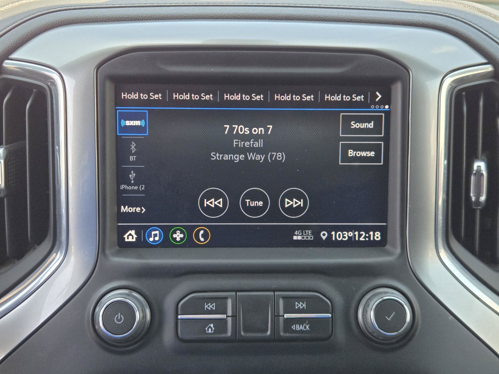 Used 2022 Chevrolet Silverado 1500 LT RWD image 10