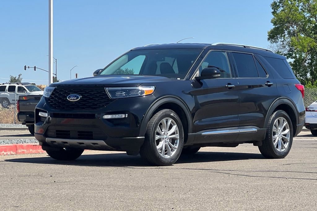Used 2022 Ford Explorer Limited w/ Equipment Group 301A RWD image 10