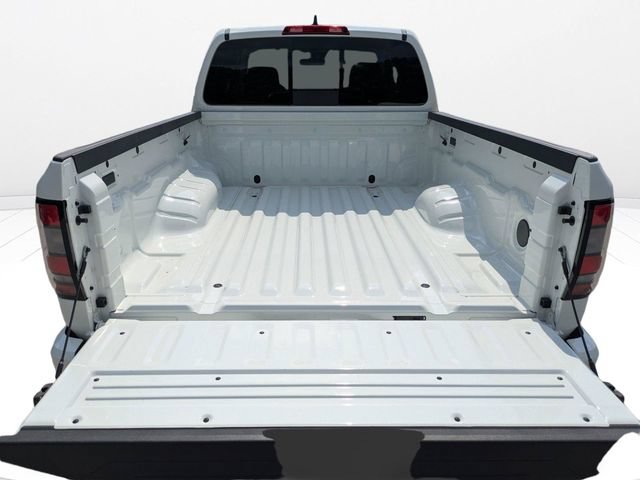 Used 2025 Nissan Frontier SV RWD image 13